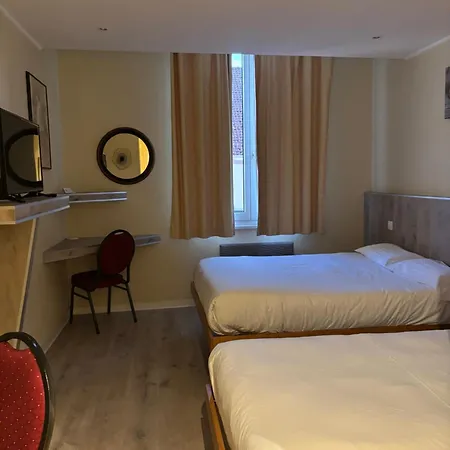 Le Cardinal Hotel Poix